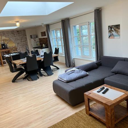 Апартаменты Loft Mit 2 Schlafzimmern Und E- Ladestation Фюрт Экстерьер фото