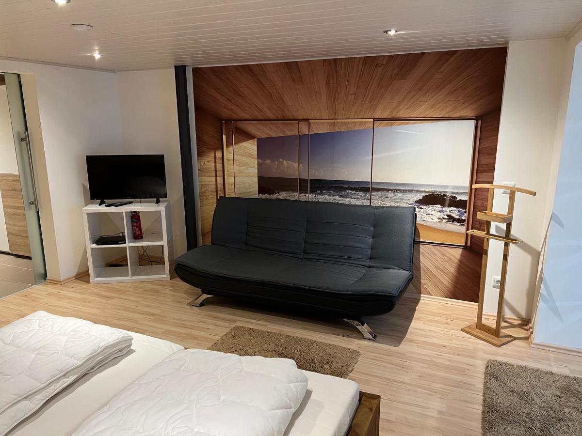 Апартаменты Loft Mit 2 Schlafzimmern Und E- Ladestation Фюрт Экстерьер фото